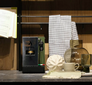 Aroma Plus+ – Kompaktne Itaalia espressomasin podidele
