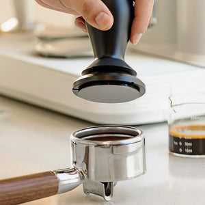 Flow – iseloodiv tamper, suur crescent