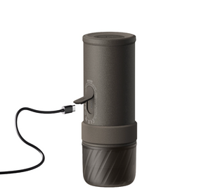 Kaasaskantav tumehall espressomasin USB-laadimisega, osa kaasaskantavatest kohvikeetjatest ja varustusest Uusimad uudised